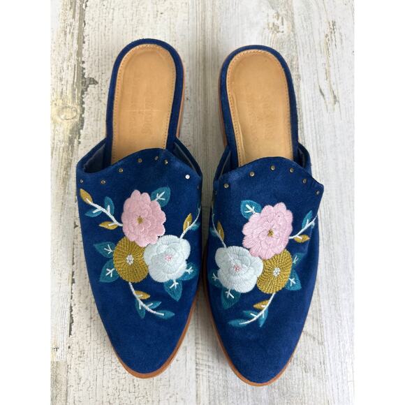 Soludos by Anthropologie Women’s 8.5 Blue Suede Floral Embroidered Slip-On Flats - Picture 2 of 8
